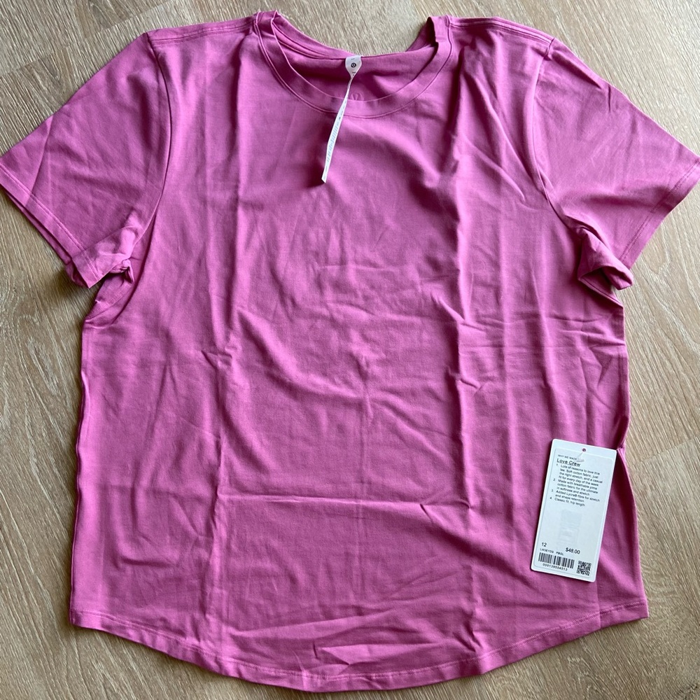 NWT Lululemon Love Crew Tee